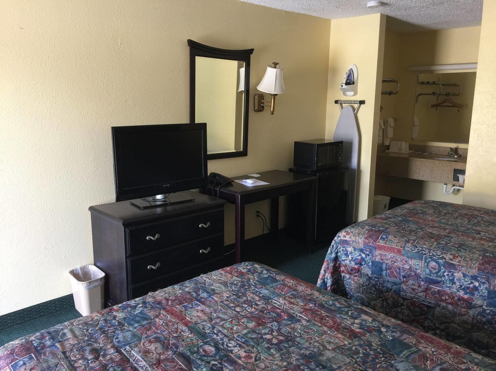 Kansas Inn Independence Esterno foto